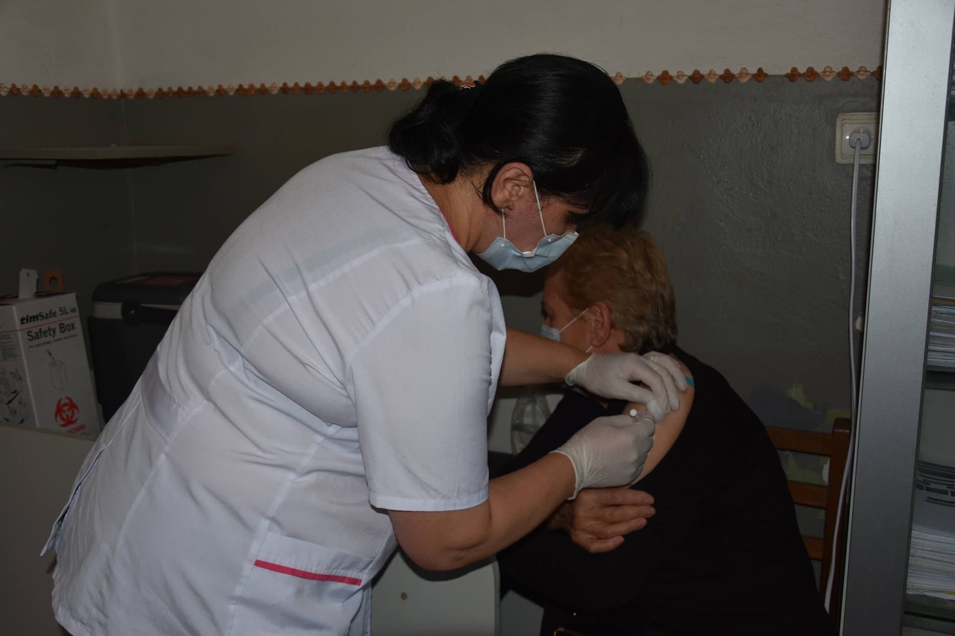 Frontnews image description