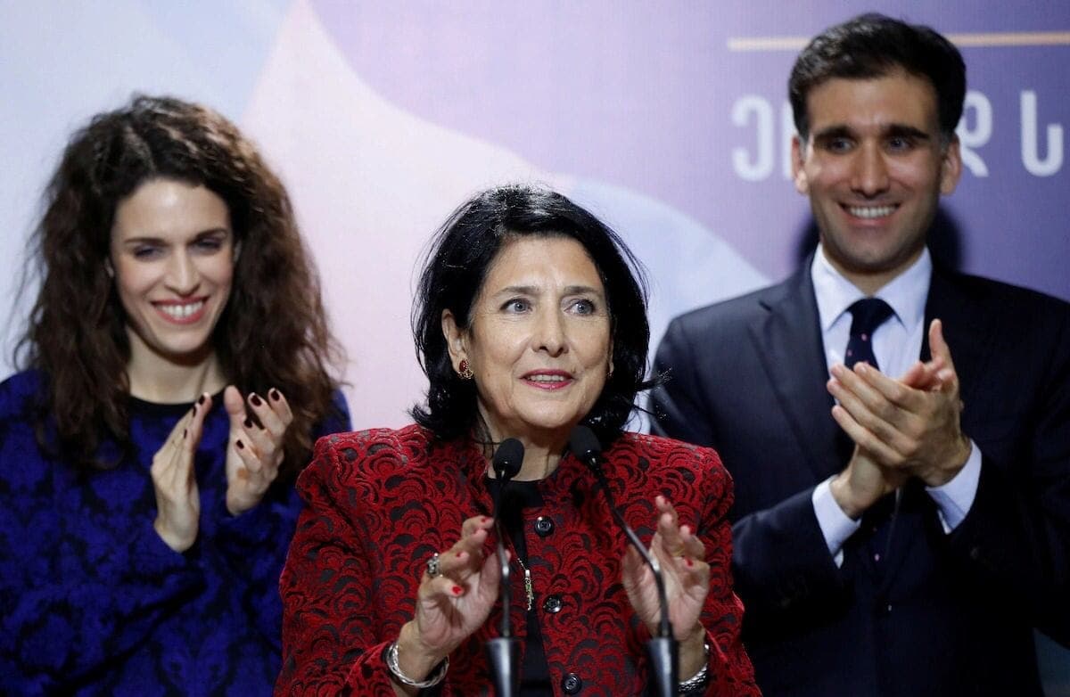 Frontnews image description