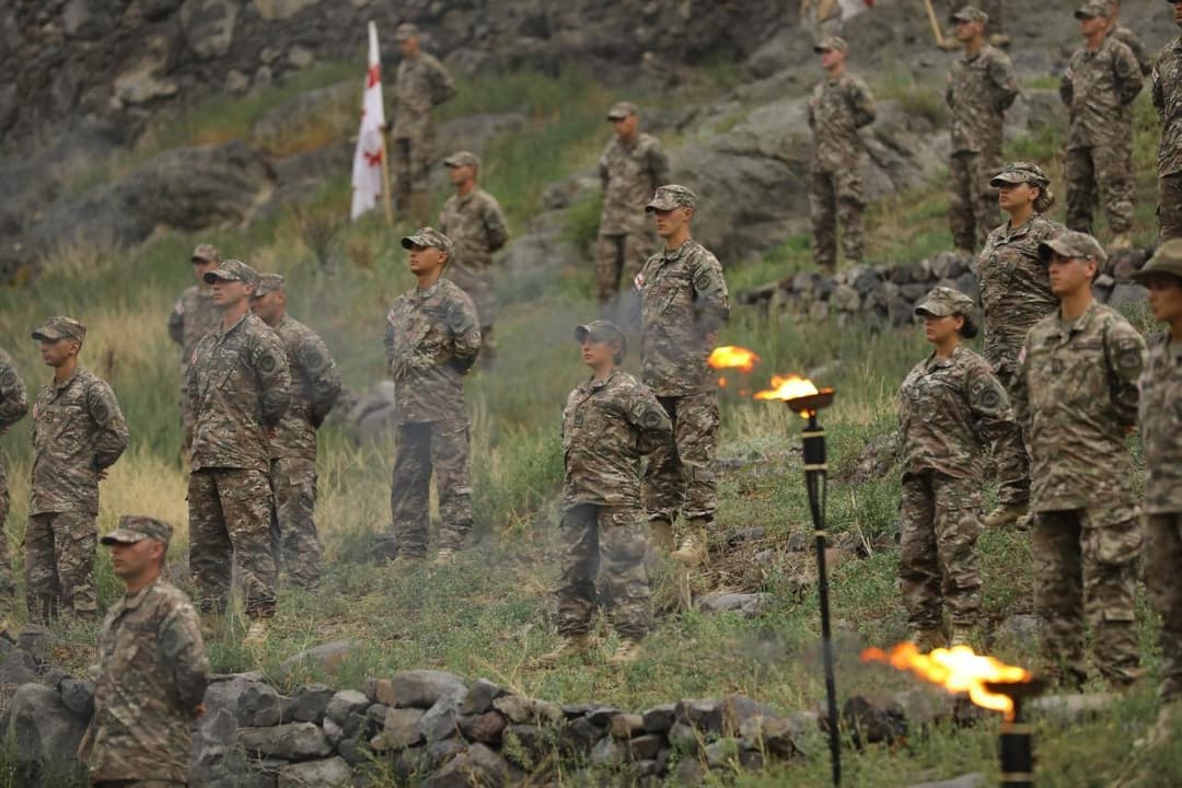 რეკრუტებმა ხერთვისის ციხეზე სამხედრო ფიცი დადეს