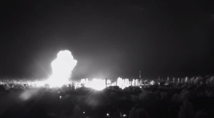 Frontnews image description