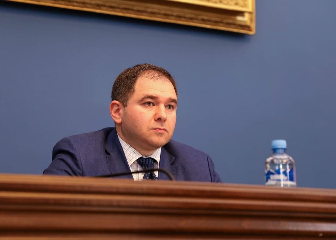 Frontnews image description