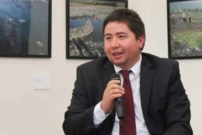 Frontnews image description