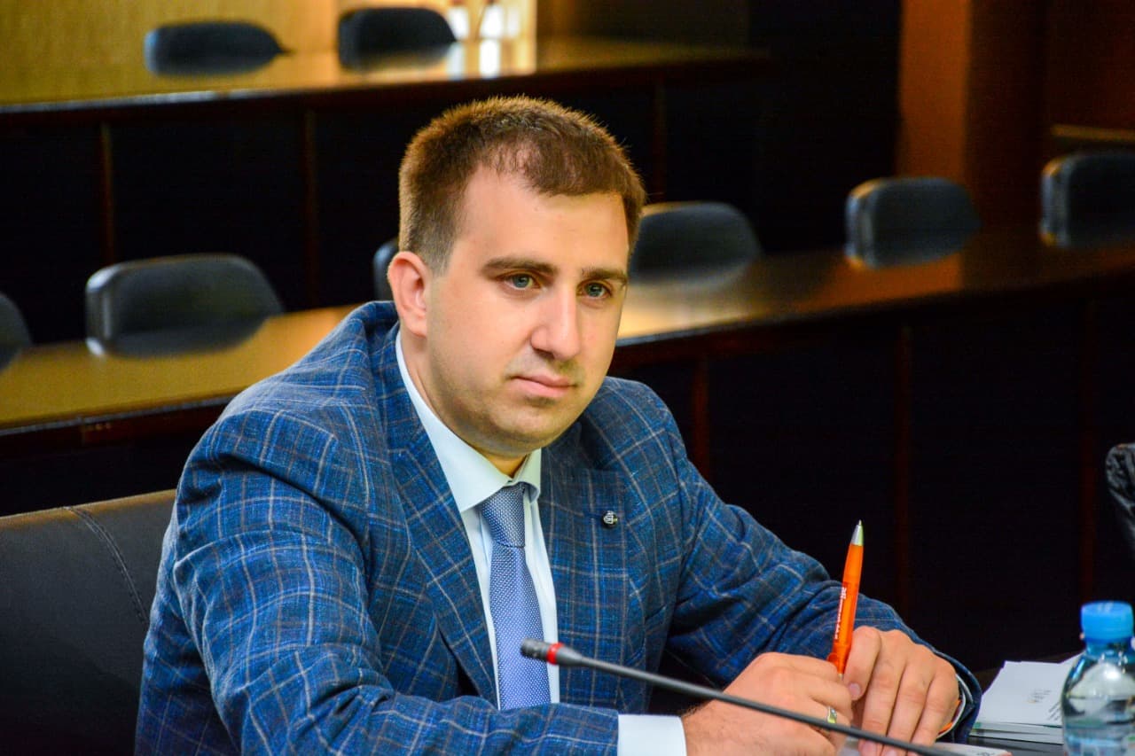 Frontnews image description