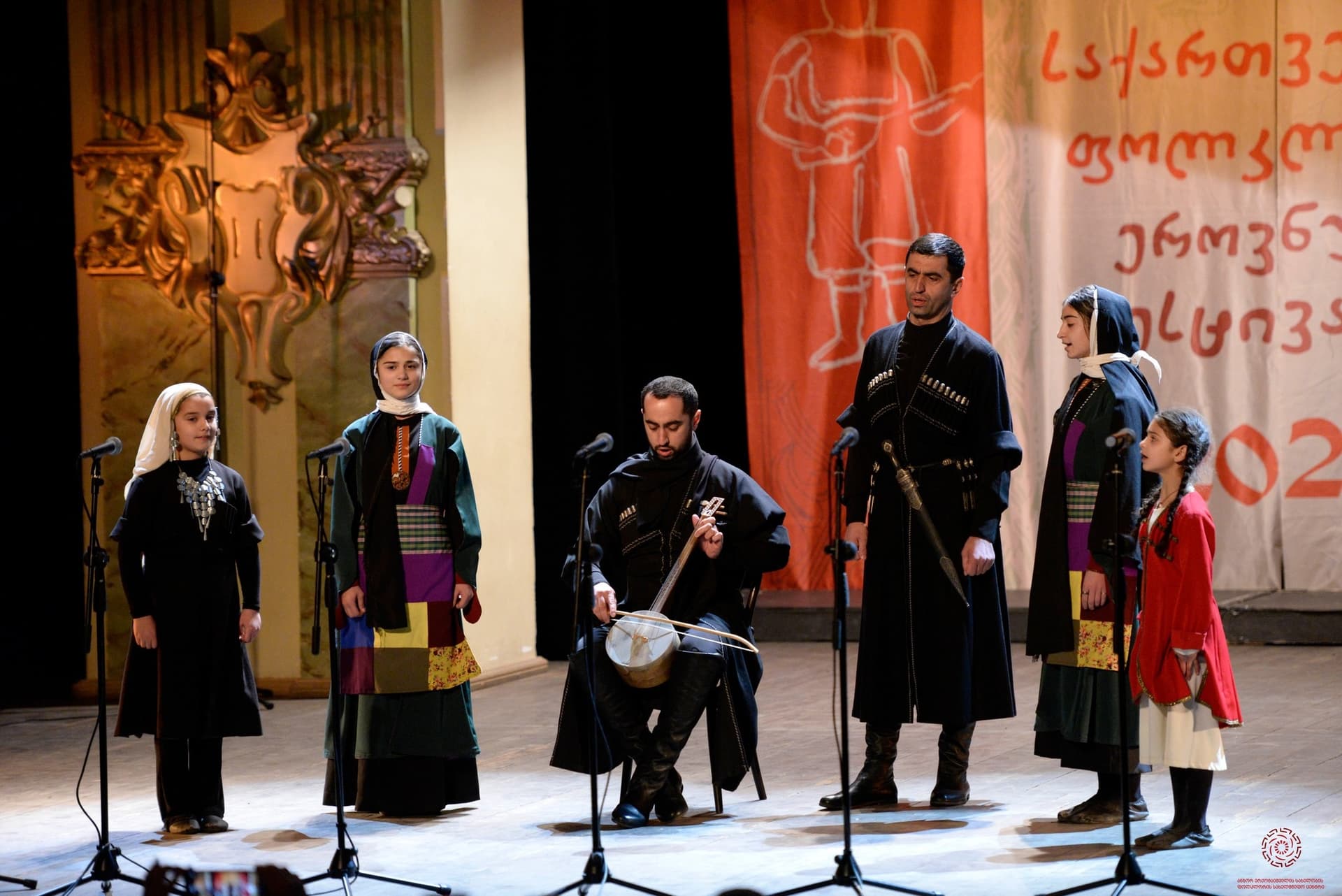 Frontnews image description