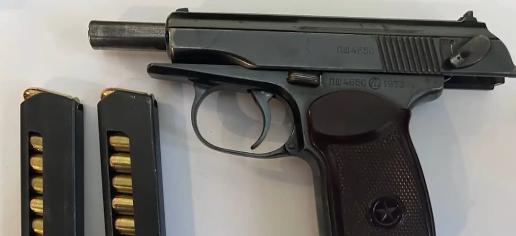 შსს-მ თბილისსა და რეგიონებში უკანონო ცეცხლსასროლი იარაღი და საბრძოლო მასალა ამოიღო