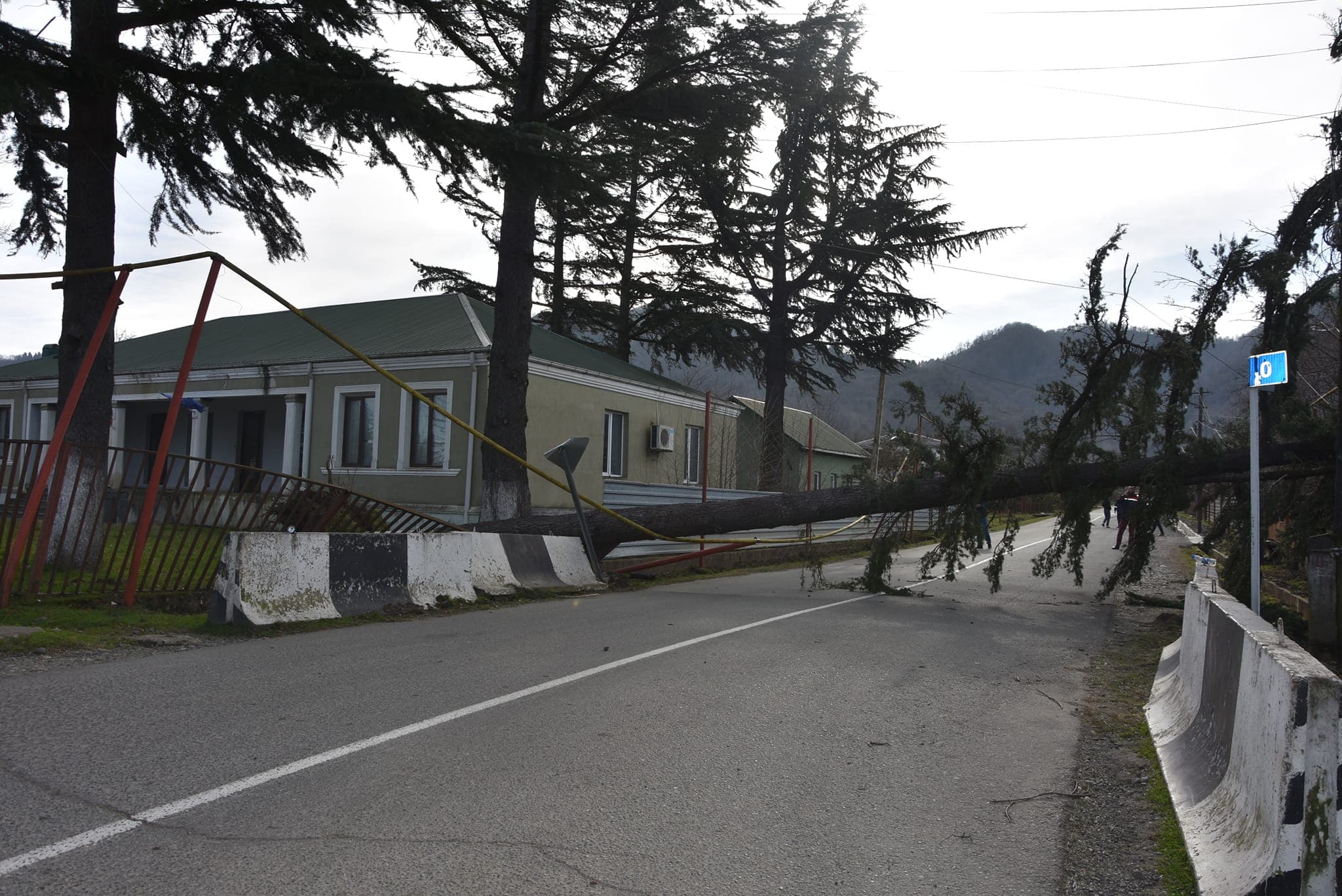 Frontnews image description