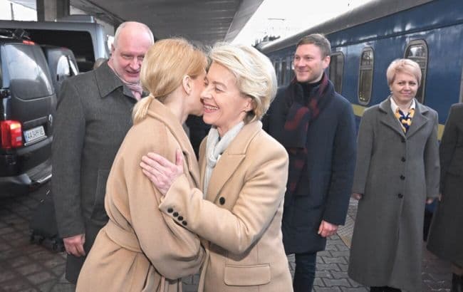 ურსულა ფონ დერ ლაიენი და ჯოზეფ ბორელი კიევში ჩავიდნენ