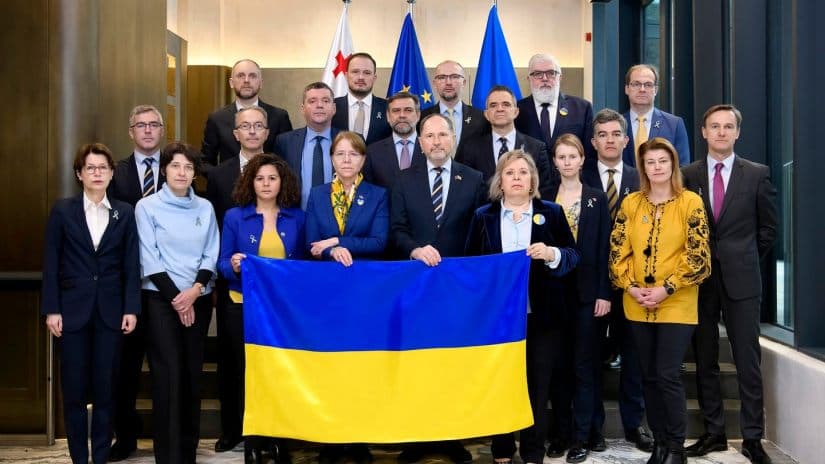 ელჩები – უკრაინის ბრძოლა ჩვენი ბრძოლაა, უკრაინამ უნდა გაიმარჯვოს