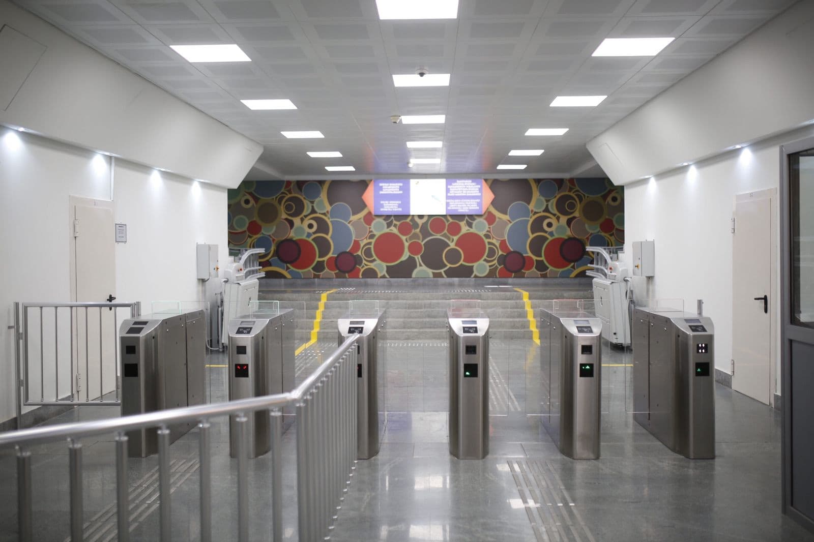 Frontnews image description