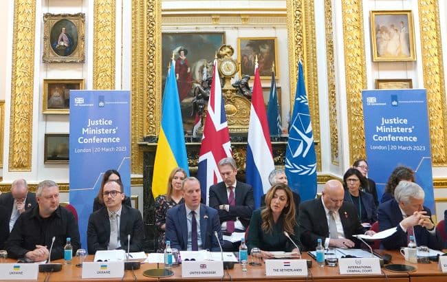 Frontnews image description