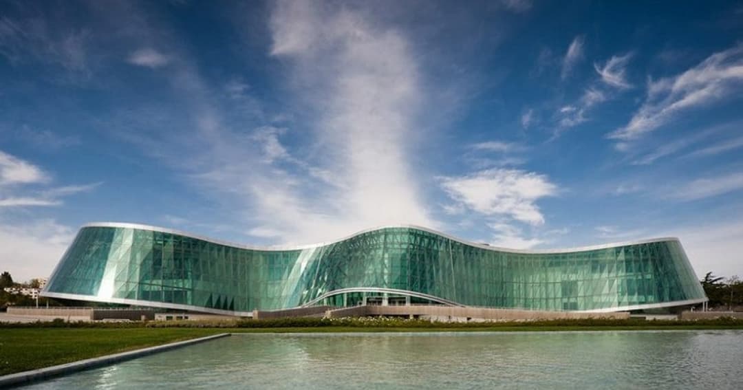 შსს-მ ”ქურდულ სამყაროსთან” კავშირში მყოფი 4 პირი დააკავა, 1 პირს კი ბრალი დაუსწრებლად წარედგინა