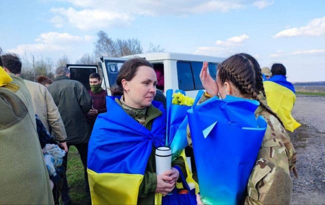 ერმაკი – სახლებში დავაბრუნეთ კიდევ 100 სამხედრო, მათ შორის მარიუპოლის, აზოვსტალის, ჰოსტომელის დამცველები