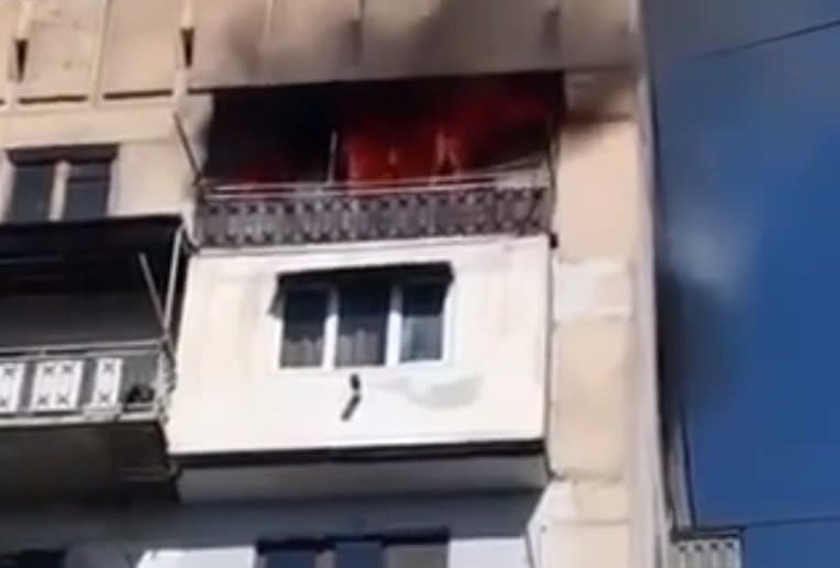 Frontnews image description