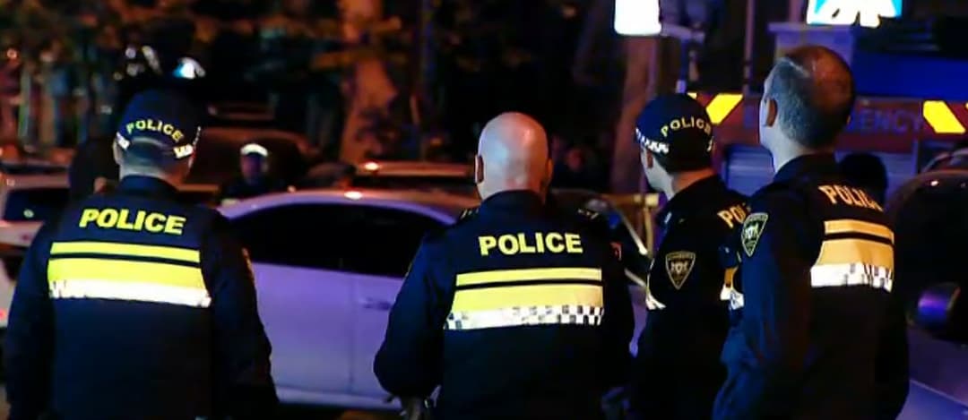 გოგებაშვილის ქუჩაზე სროლის შედეგად ერთი ადამიანი მოკლეს