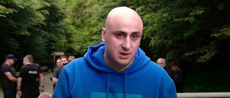 Frontnews image description