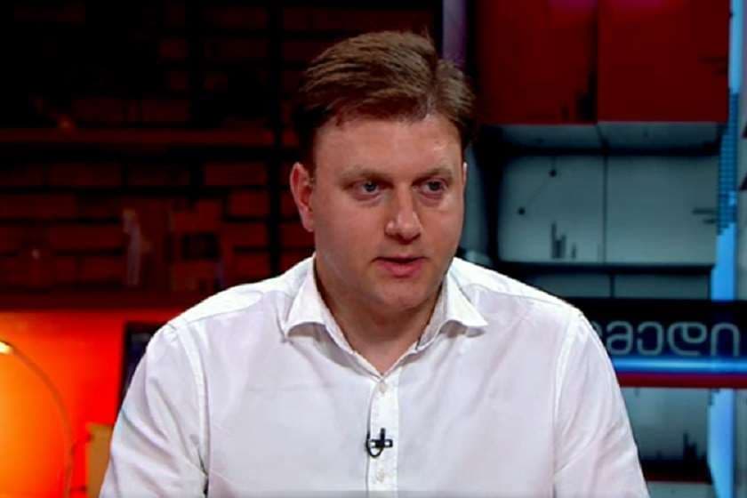 Frontnews image description