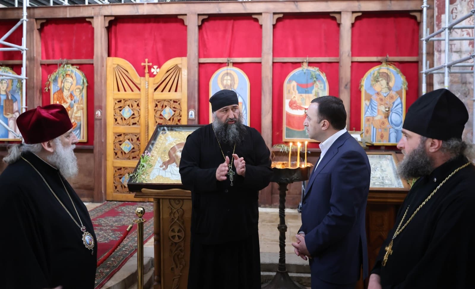 Frontnews image description