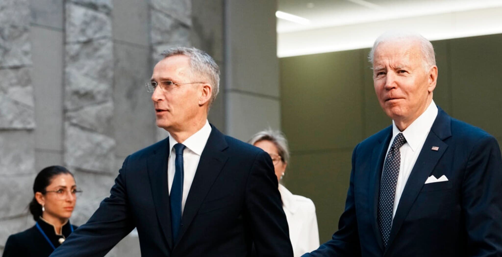 Frontnews image description