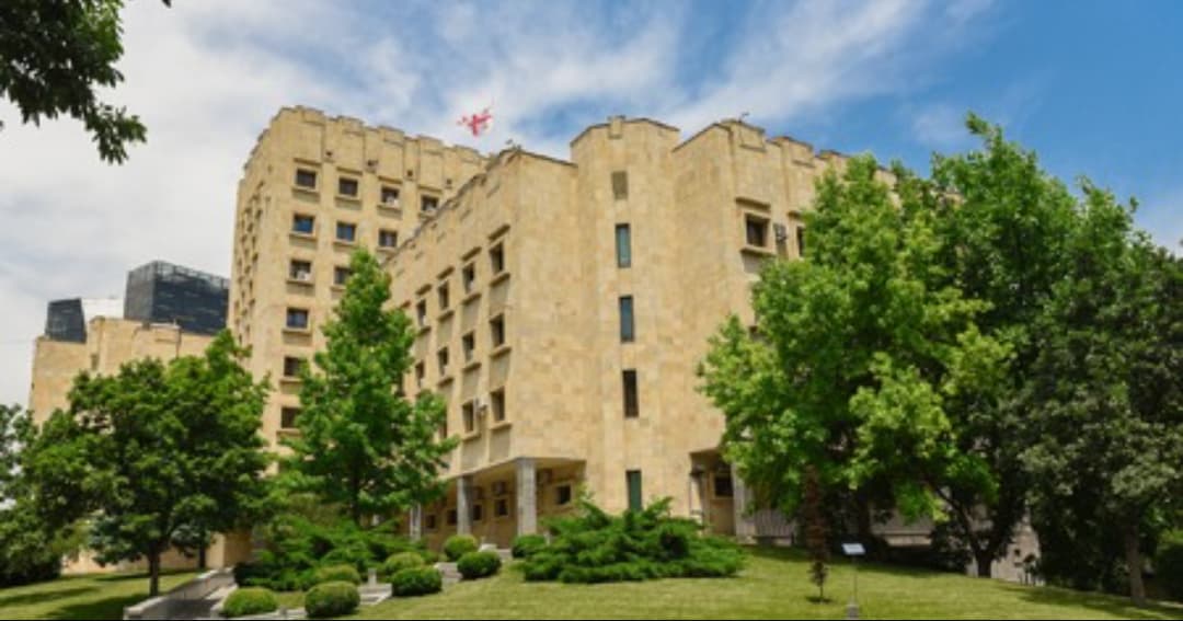 პროკურატურამ ზურაბ ჯაფარიძეზე თავდამსხმელს ბრალდება წარუდგინა