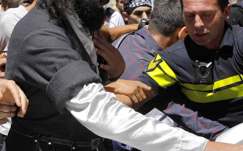 Frontnews image description