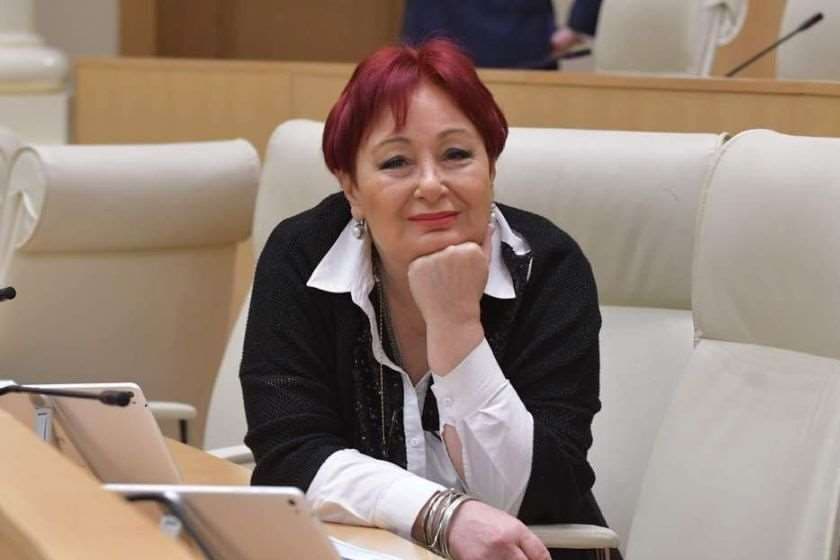 ქეთევან დუმბაძე – მხოლოდ იმ თვისებების გამო გაჩნდა ეს ჩემი კანდიდატურა, რომ თავგადაკლული ვარ ლიტერატურაზე