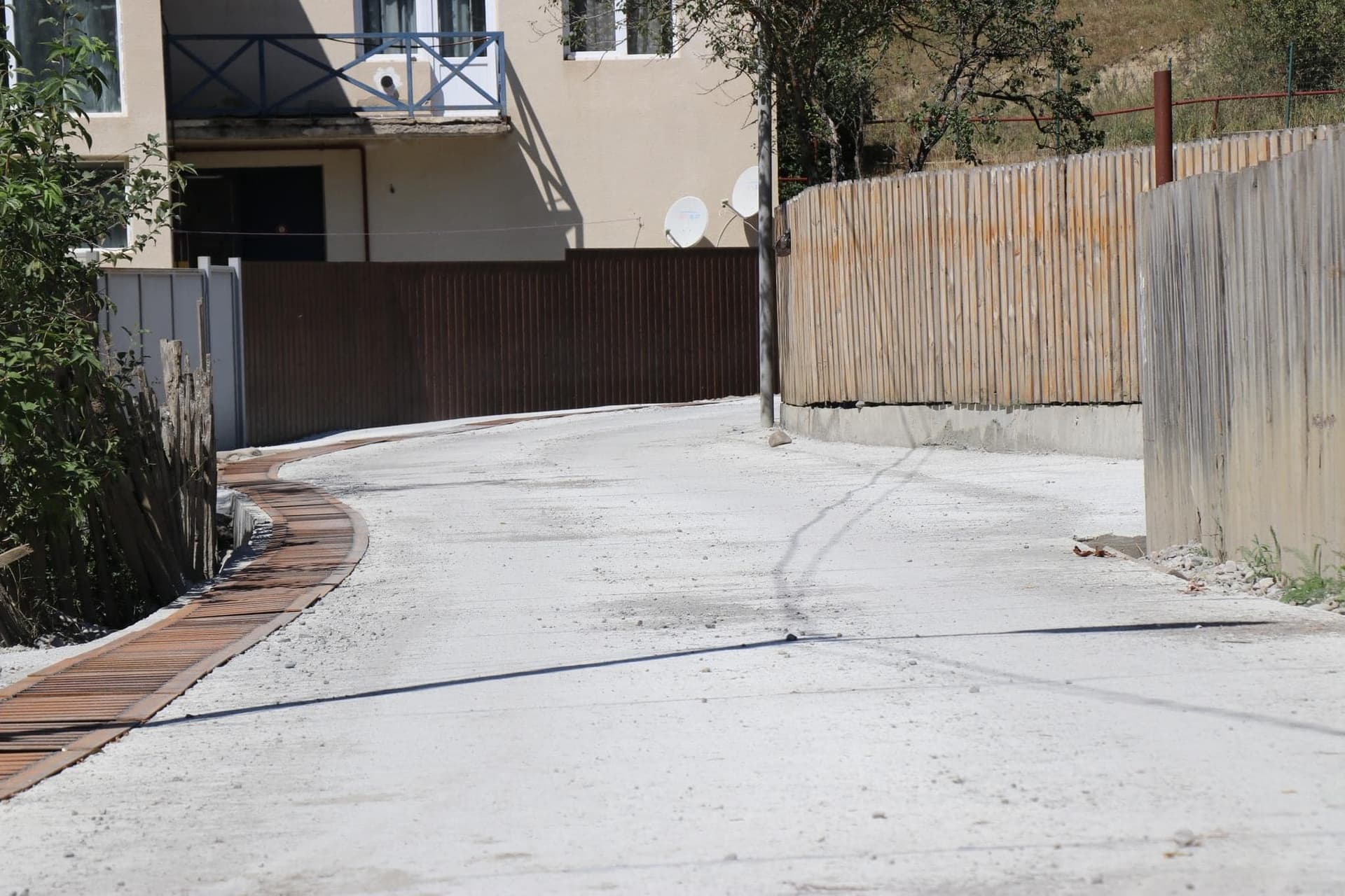 Frontnews image description