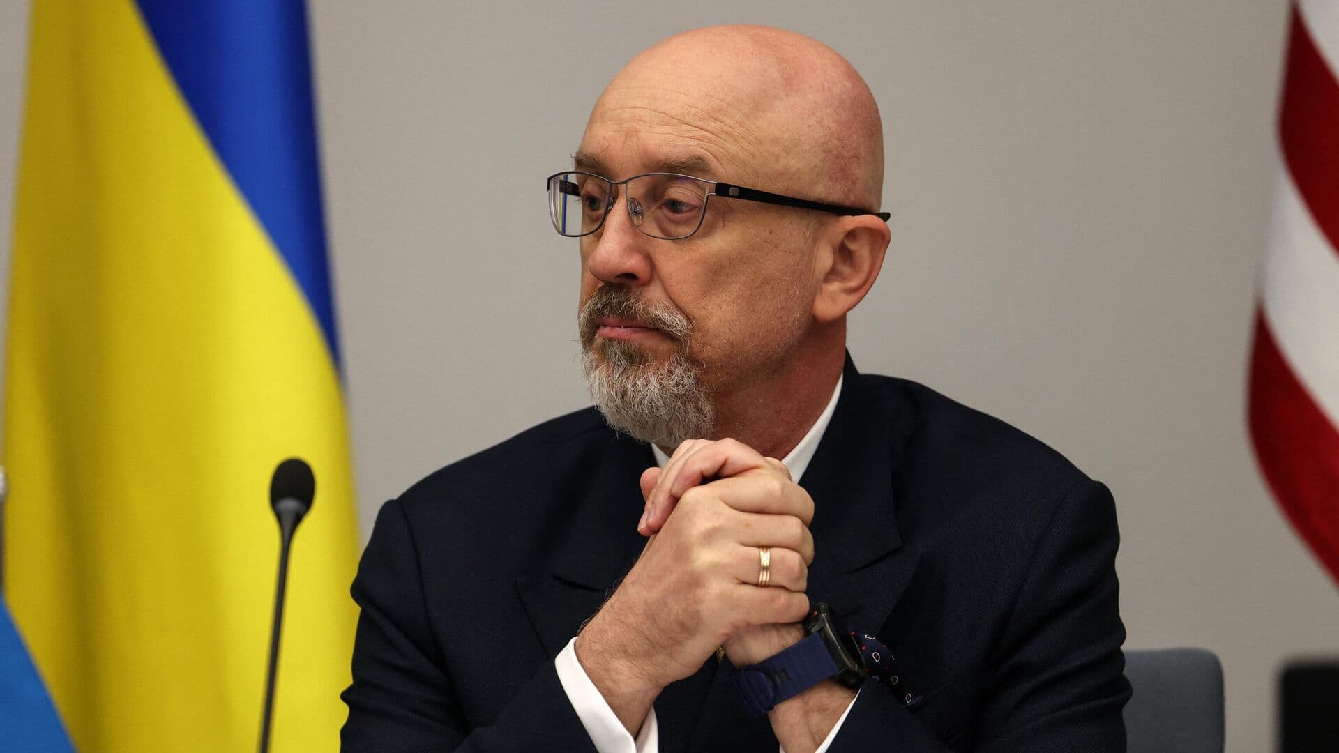 Frontnews image description