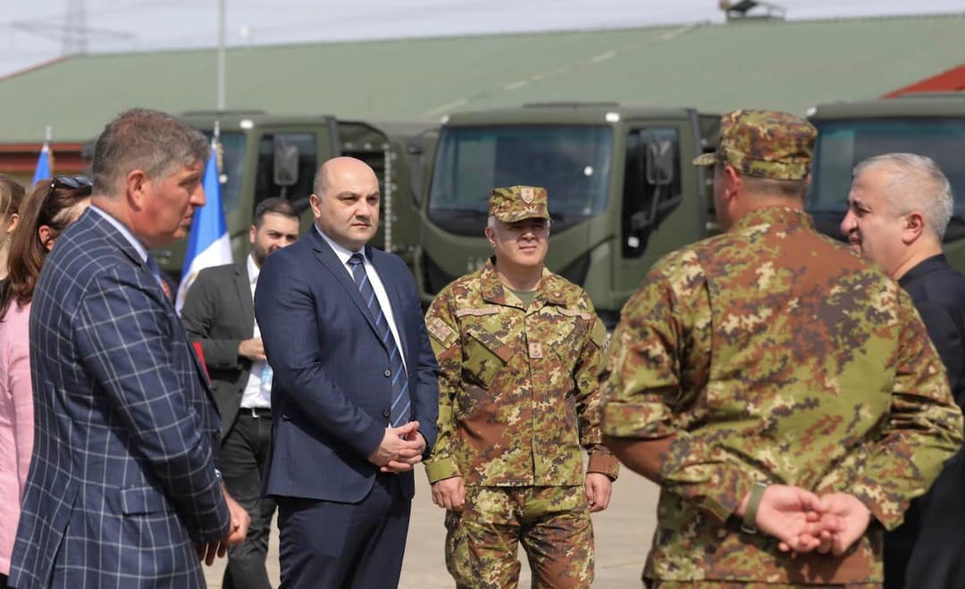 სასაზღვრო პოლიციას მიგრაციის საერთაშორისო ორგანიზაციამ, ევროკავშირის ფინანსური დახმარებით, მაღალი გამავლობის სატვირთო ავტომობილები გადასცა