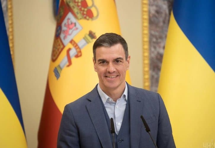 Frontnews image description