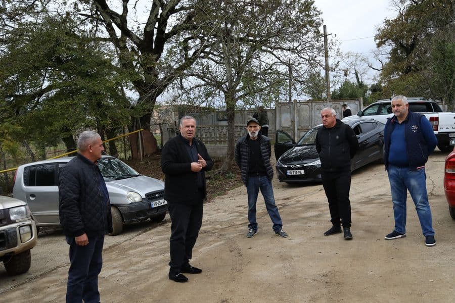 წყალტუბოს მუნიციპალიტეტის მერია ინფრასტრუქტურის მოწესრიგებას აგრძელებს