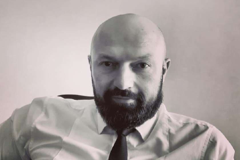 Frontnews image description