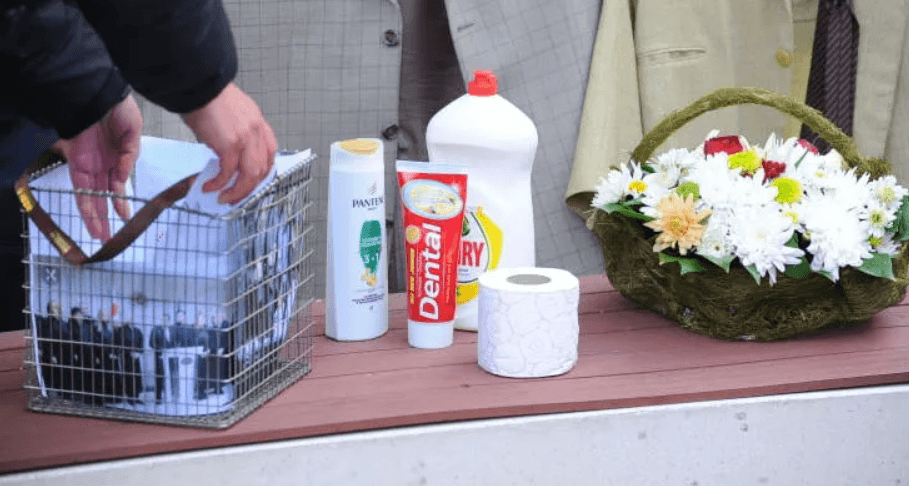 Frontnews image description