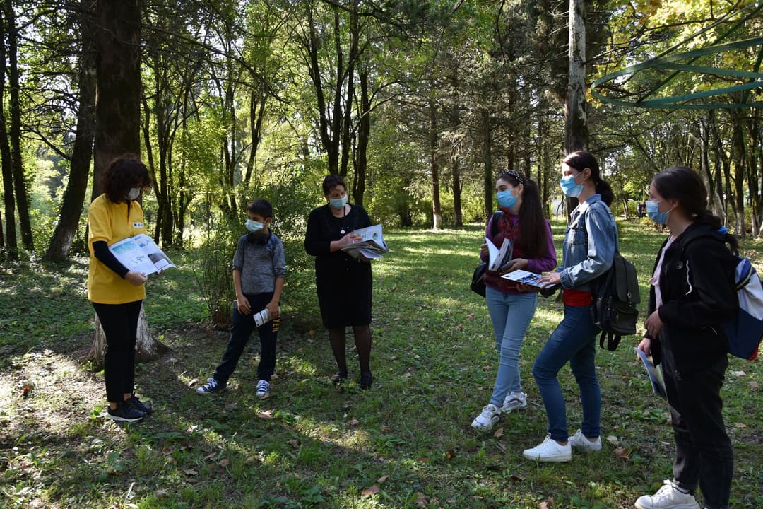 წყალტუბოს მუნიციპალიტეტში მოსახლეობის გარემოსდაცვითი ცნობიერების ამაღლების მიზნით სხვადასხვა ღონისძიებები ხორციელდება