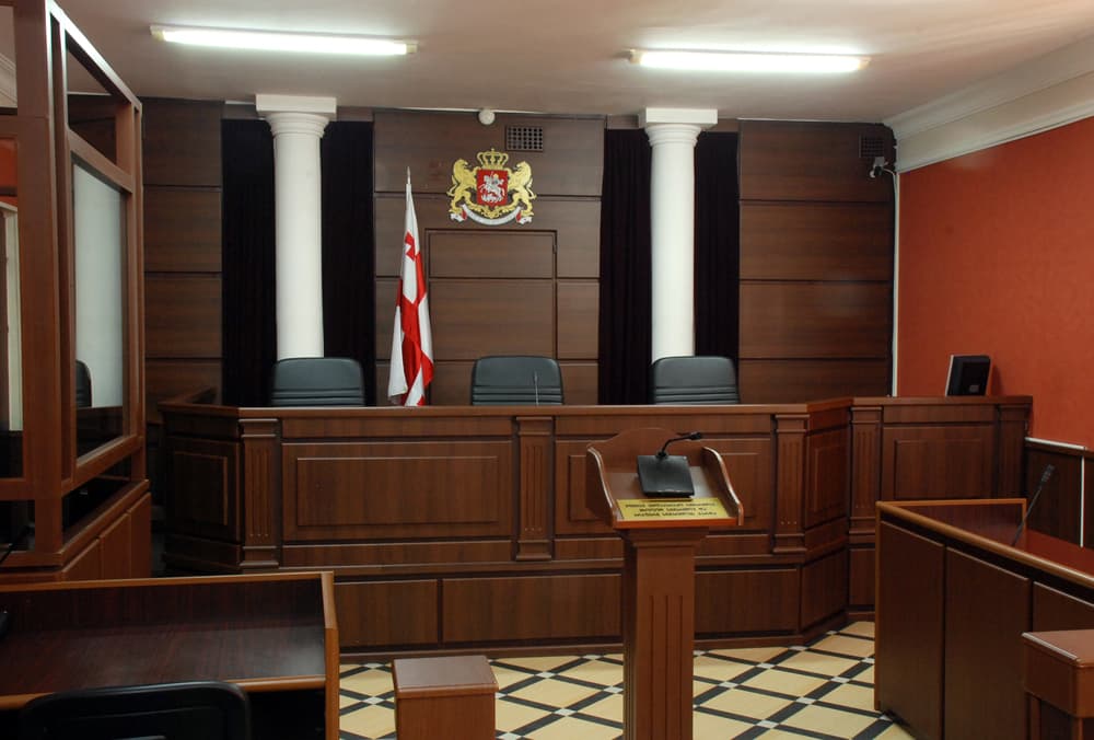 ადვოკატი ია რეხვიაშვილი სასამართლო დარბაზში მოულოდნელად გარდაიცვალა