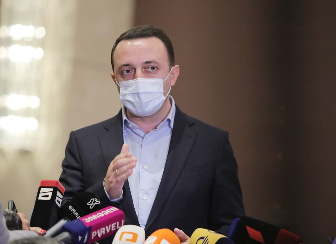 ირაკლი ღარიბაშვილი – არჩილ ჩიქოვანის მიმართ გაჟღერებული ბრალდებები არის სიცრუე და მოსახლეობის შეცდომაში შეყვანის მცდელობა