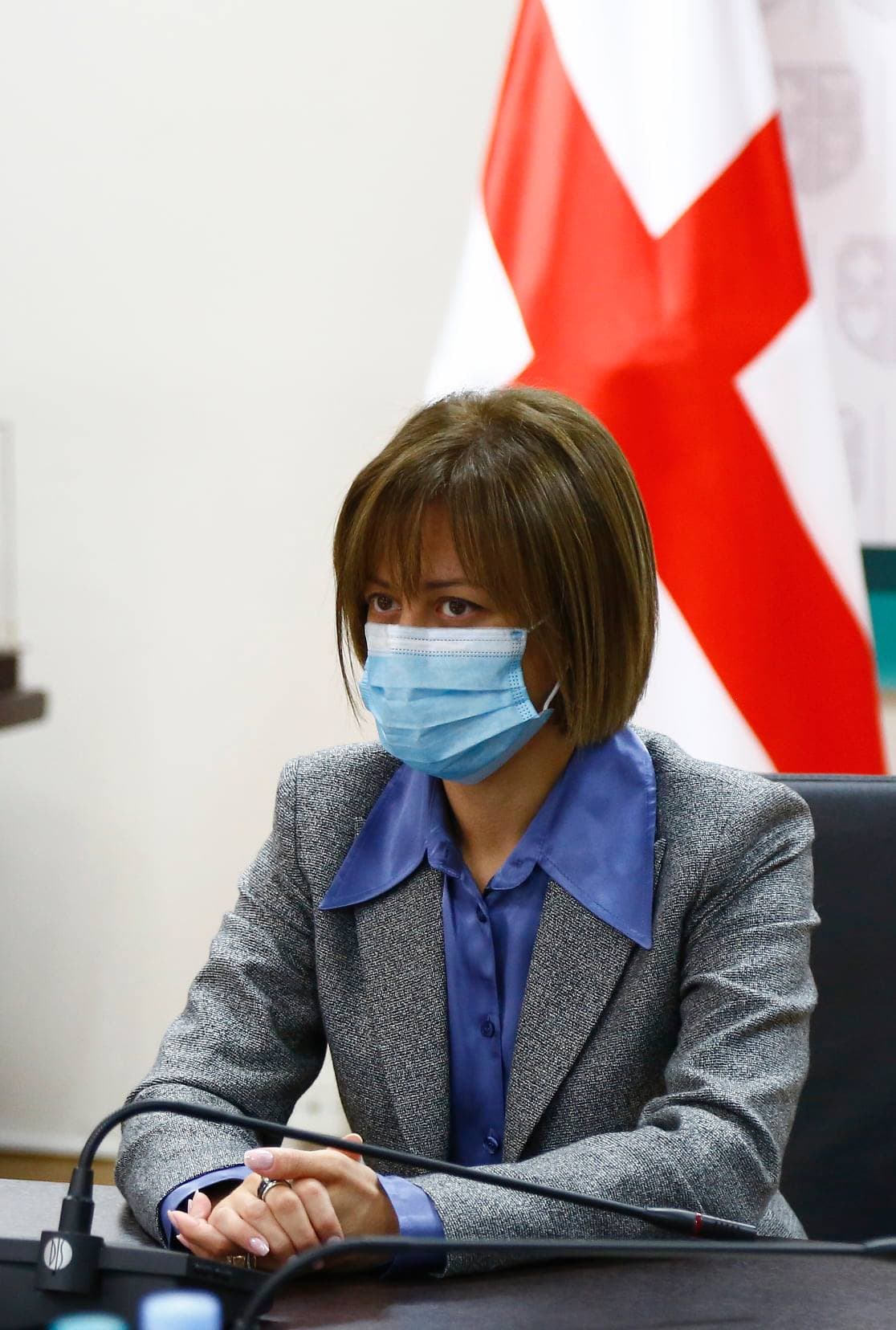 Frontnews image description