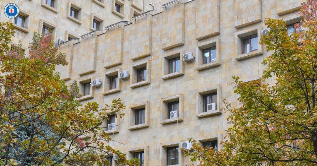 პროკურატურამ ცოლის განზრახ მკვლელობის ფაქტზე დაკავებულს ბრალდება წარუდგინა