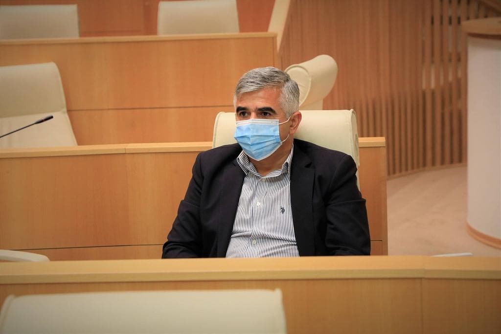 გიორგი ბოტკოველი – ალბათ, აპირებენ, საარჩევნო კამპანიის პროცესი ასე წაიყვანონ, იმიტომ რომ მათთვის მარტივი არ იქნება