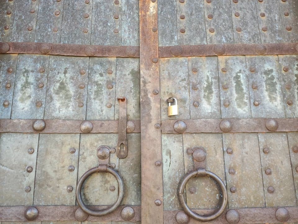 Frontnews image description