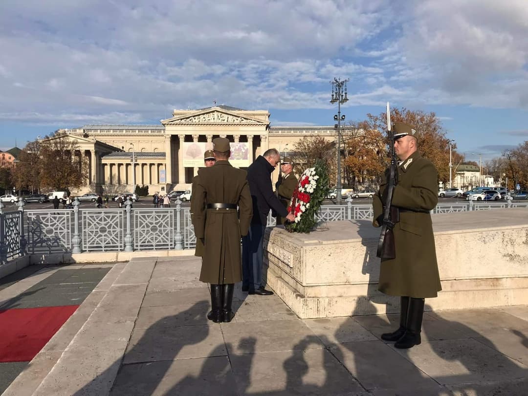 საქართველოს თავდაცვის მინისტრი უნგრელ კოლეგას შეხვდა