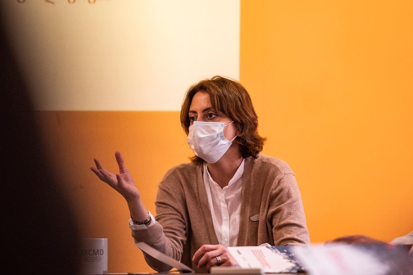 Frontnews image description