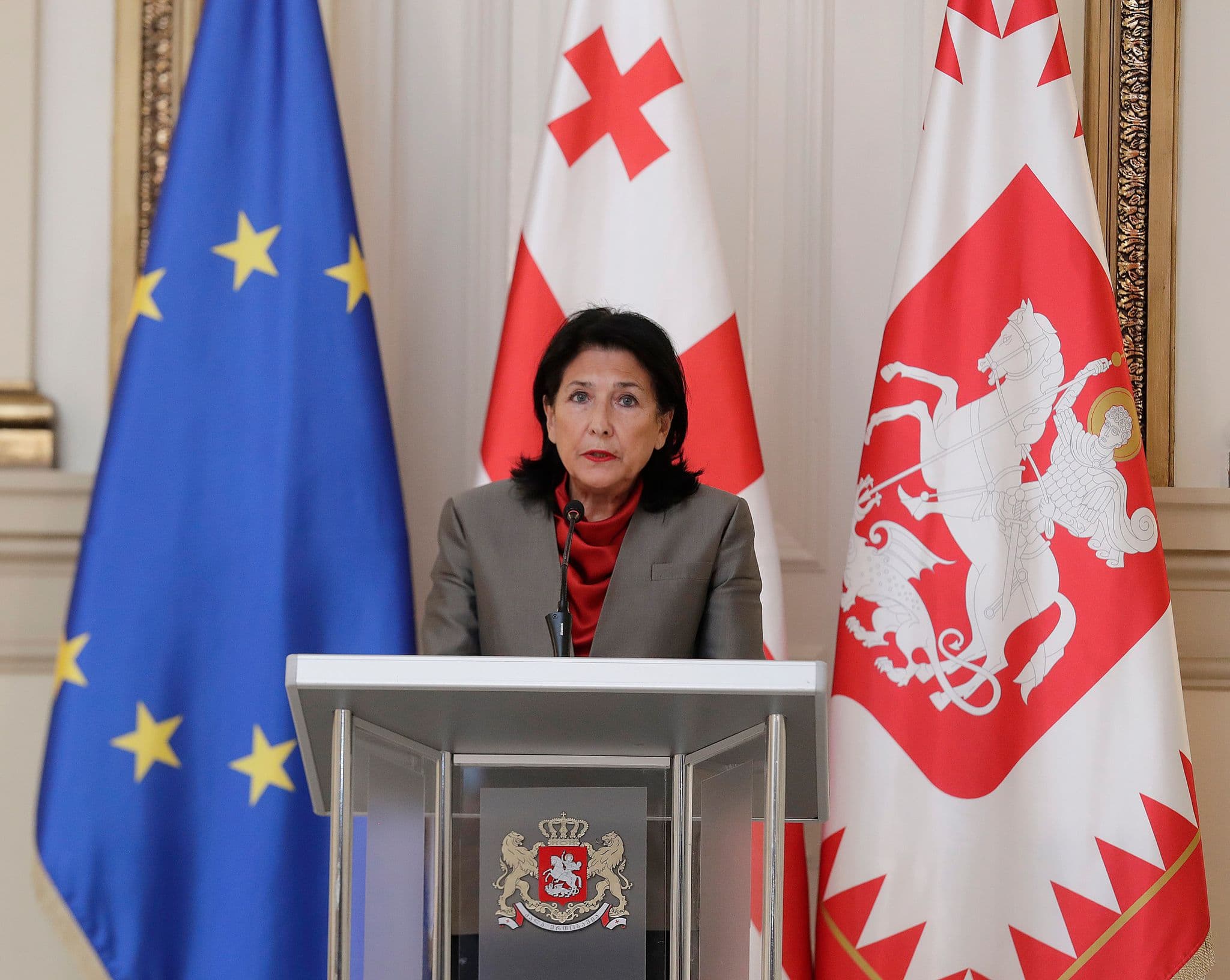 Frontnews image description