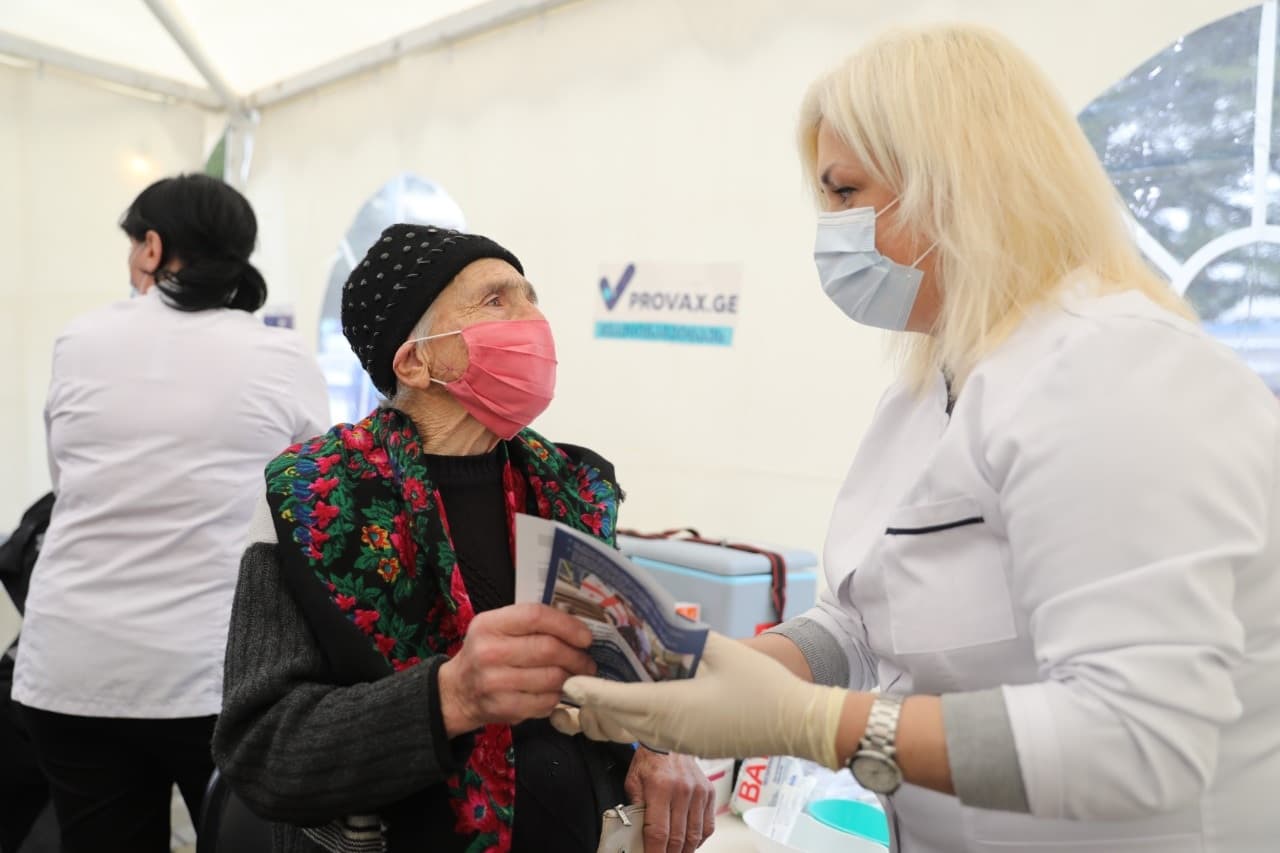 Frontnews image description