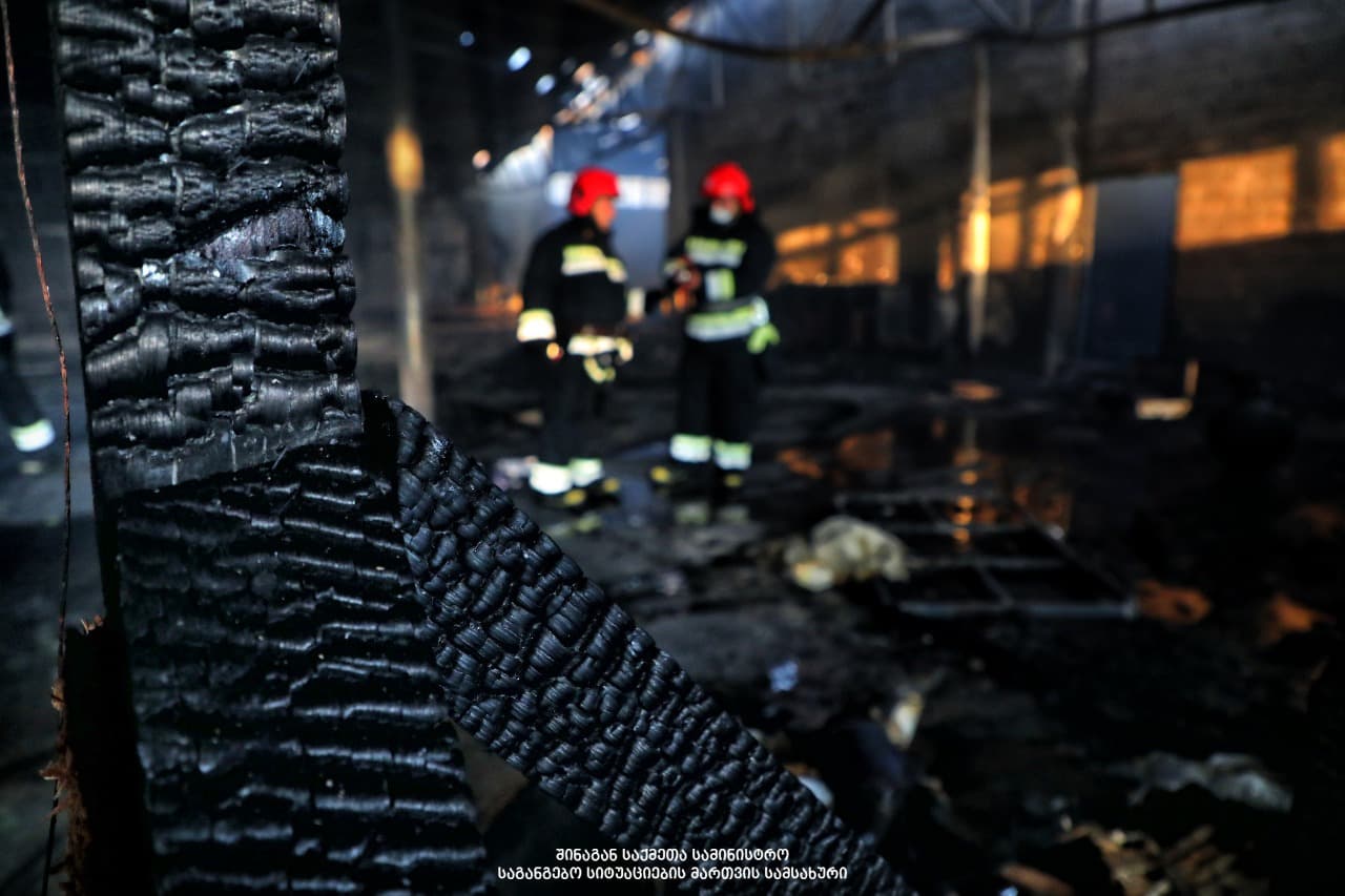 Frontnews image description