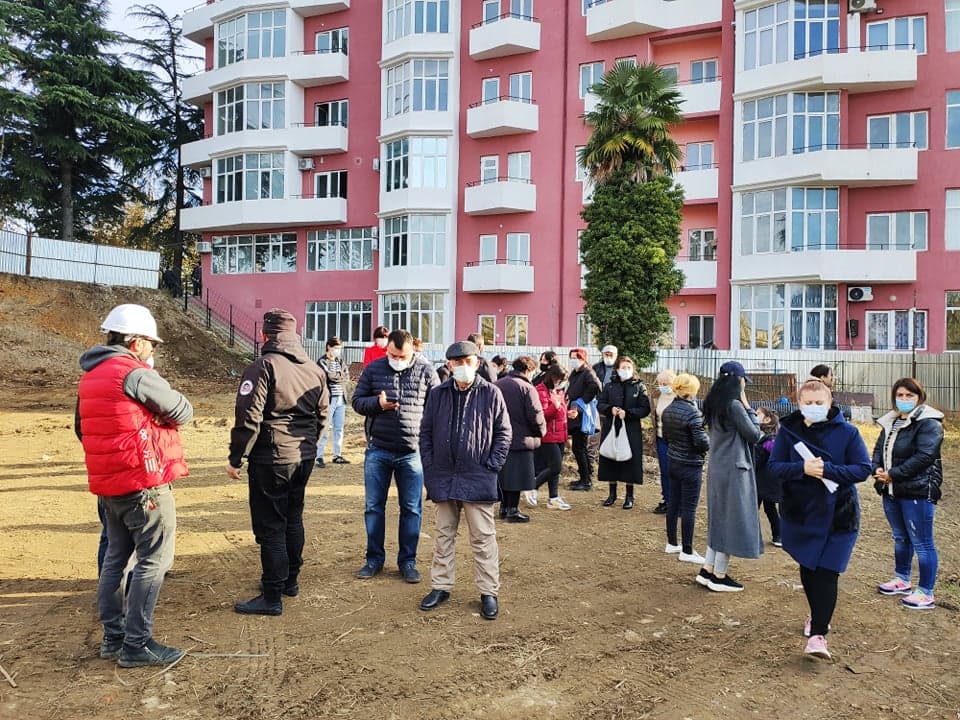 Frontnews image description