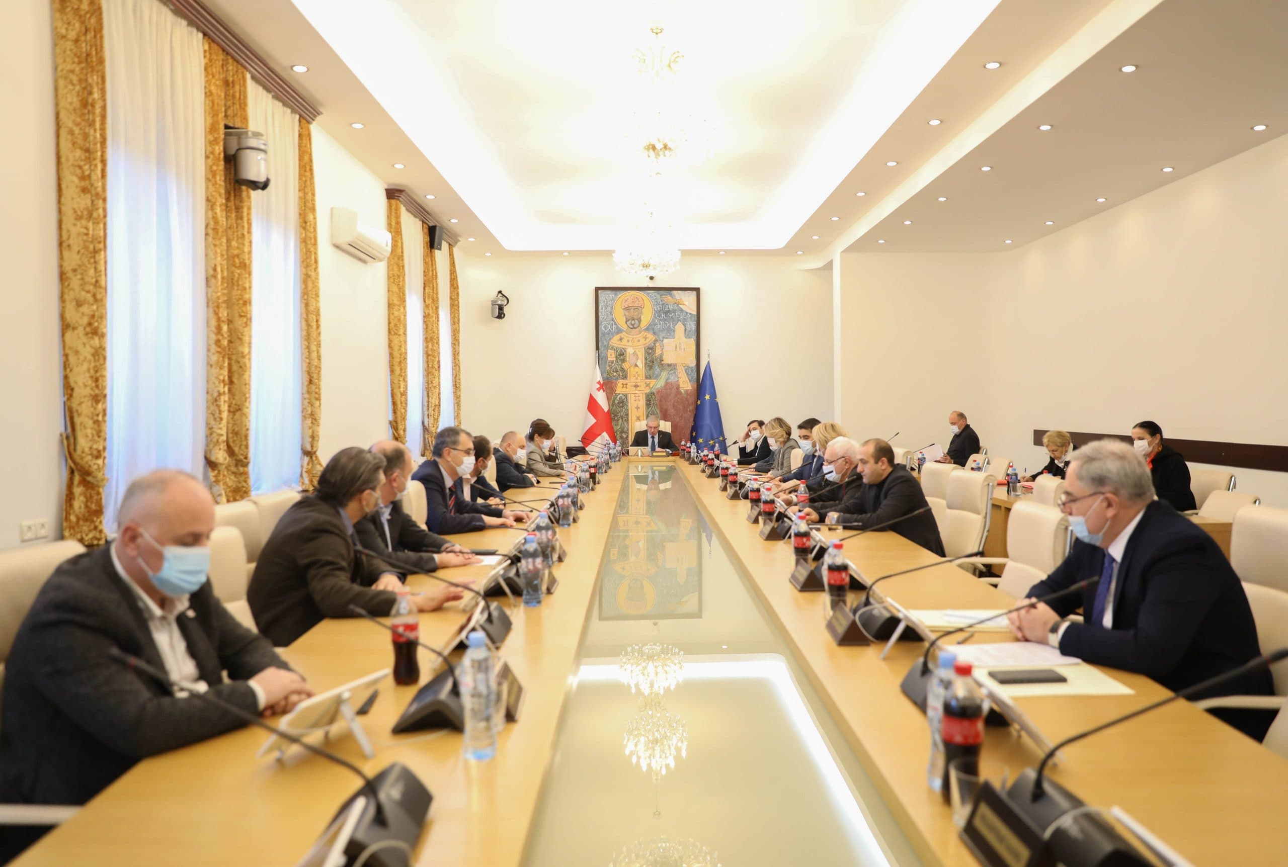 Frontnews image description