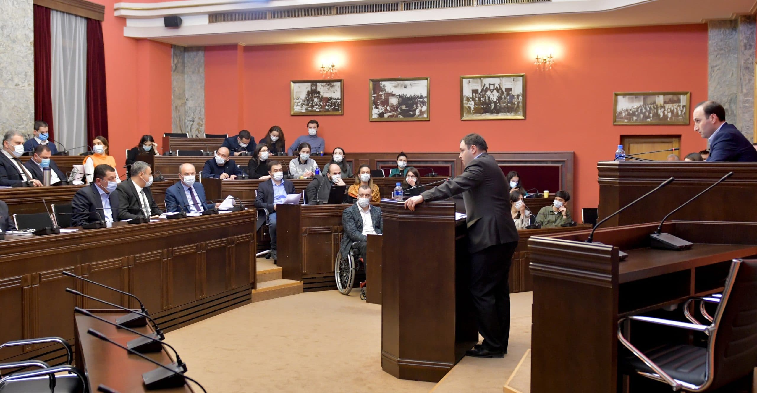 Frontnews image description