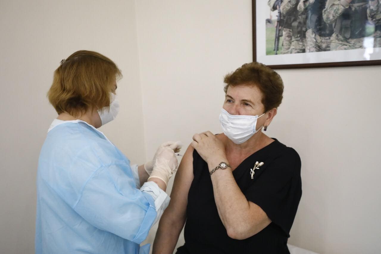 Frontnews image description