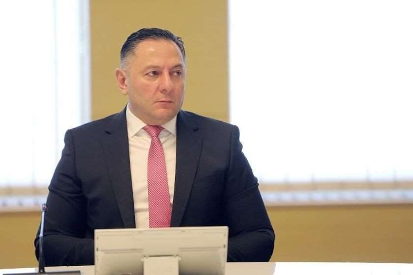 ვახტანგ გომელაური – არანორმალური საქციელია, როცა პოლიციელებს ტუალეტის ქაღალდებს, ფქვილს აყრიან და “კეტჩუპს” ასხამენ, ამას არავის ვაპატიებთ