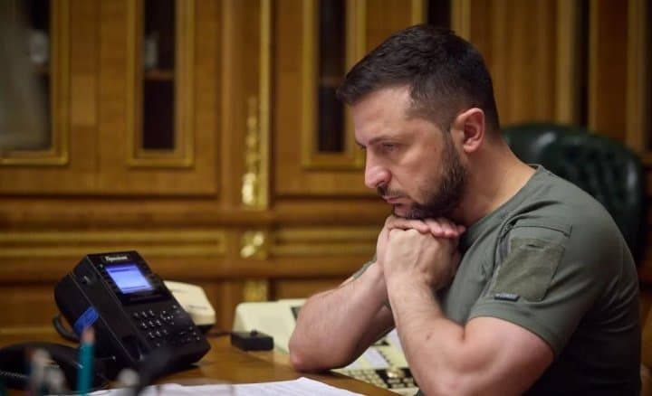 Frontnews image description